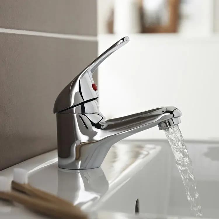 G4K Chrome Mono Basin Mixer Tap With Click Waste Image 0