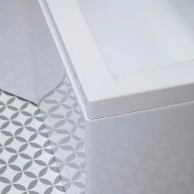 Carron Urban Edge S Bath left hand Bath 1575x850mm LH in White Gloss - photograph 2