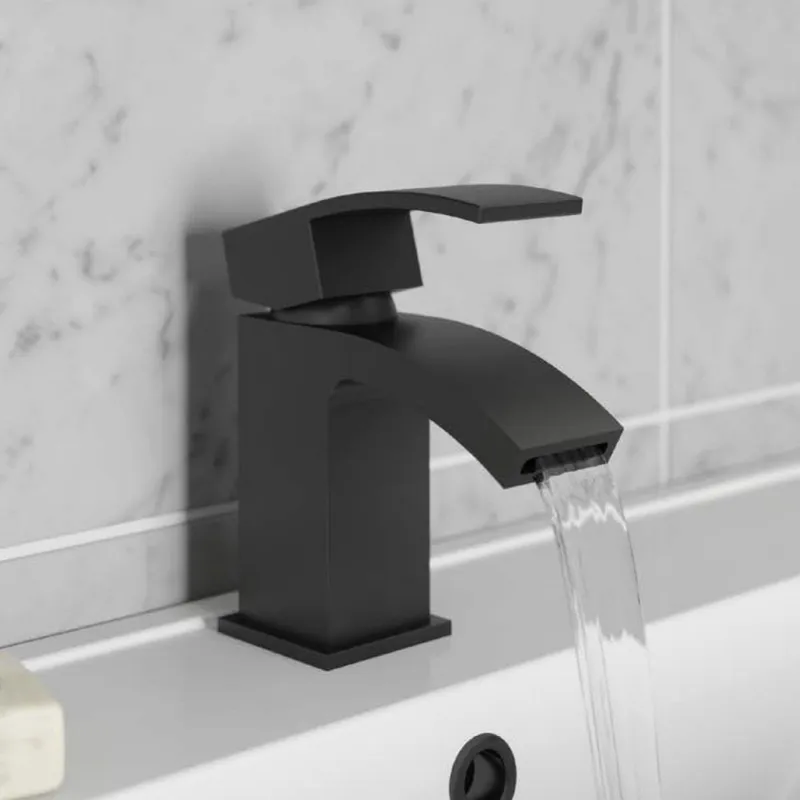 Fiuto Black Nero basin mixer