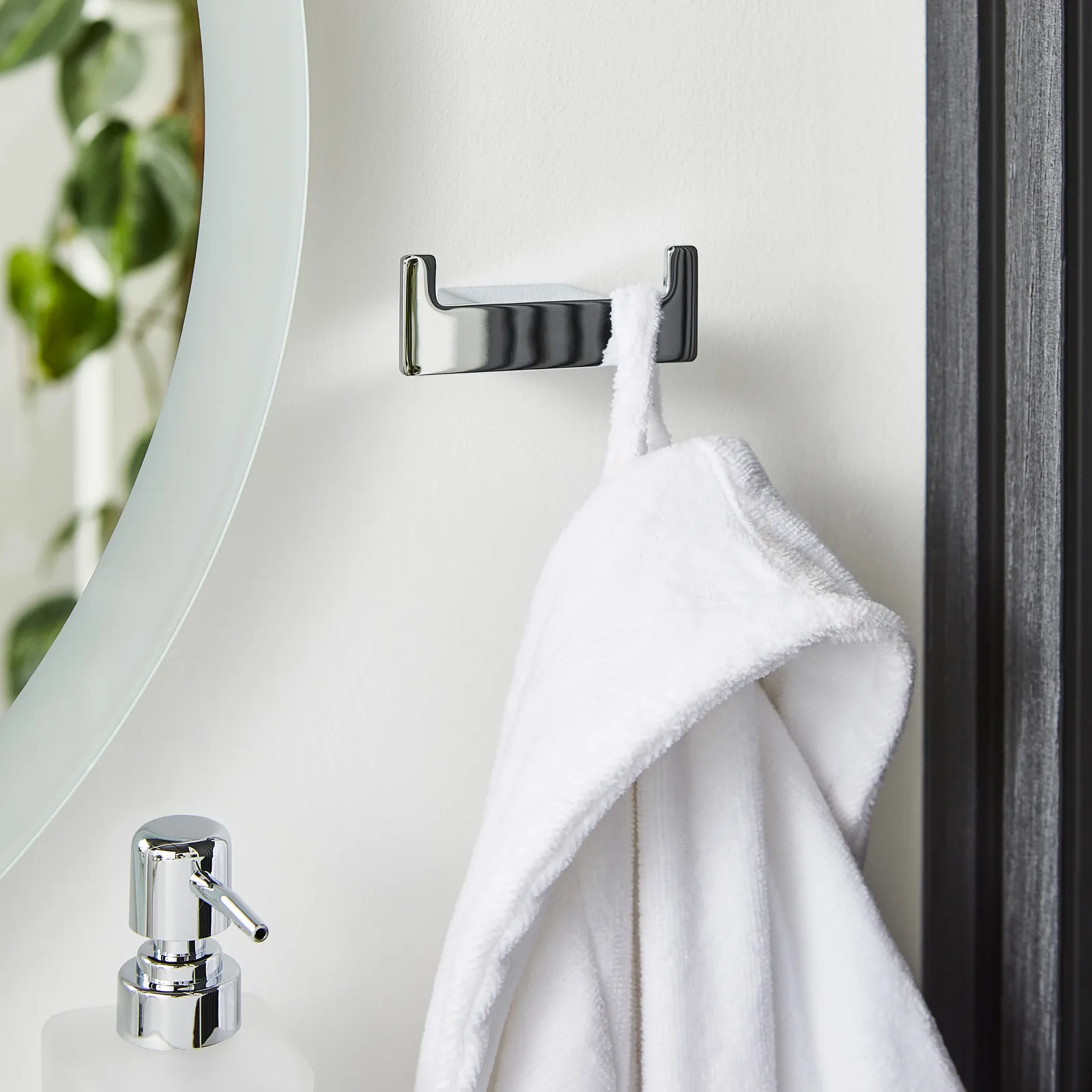 K-Vit Chrome Premium Robe Hook in Chrome - photograph 2