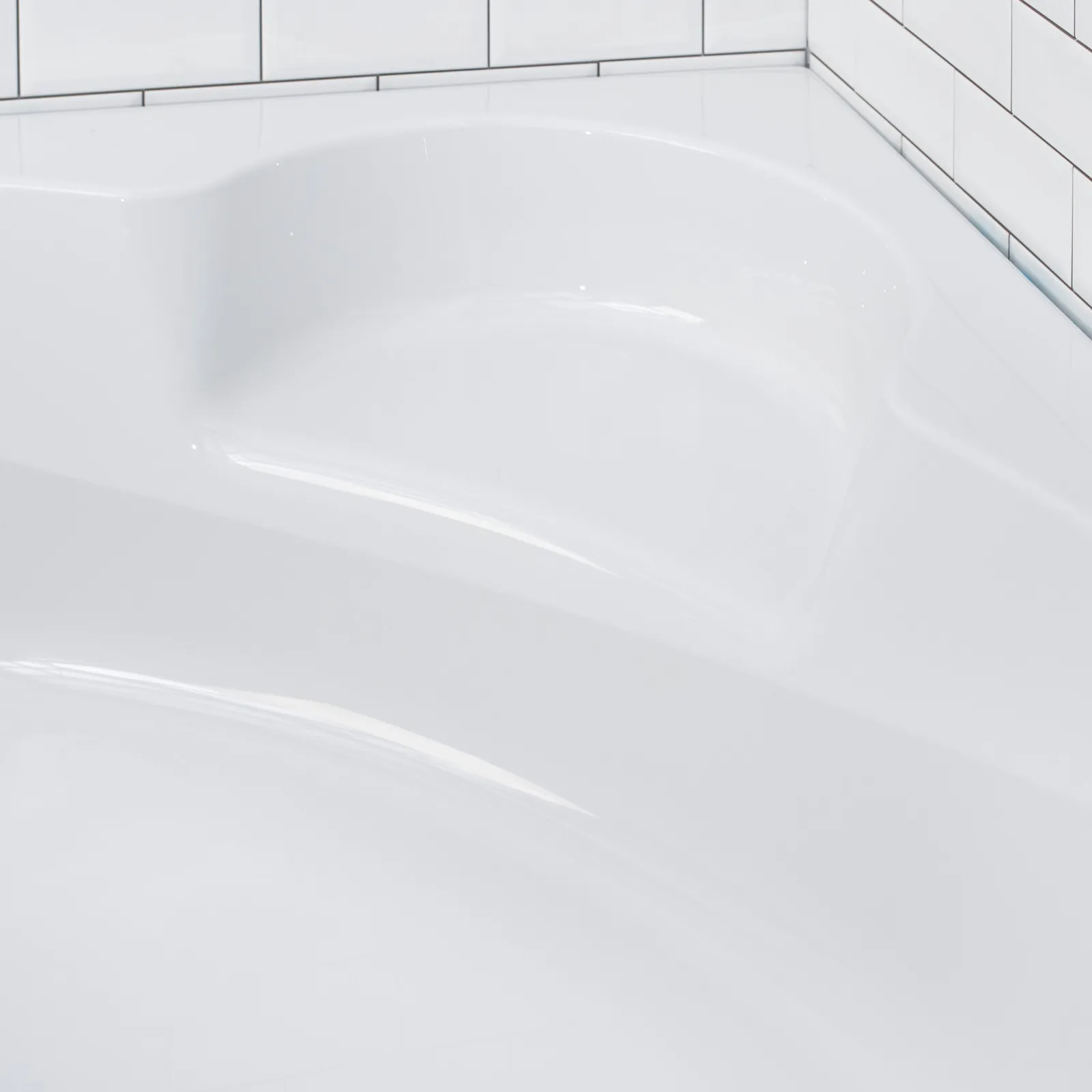 Monarch Double Ended Bath with Legs 1300x1300mm in White Gloss - photograph 2