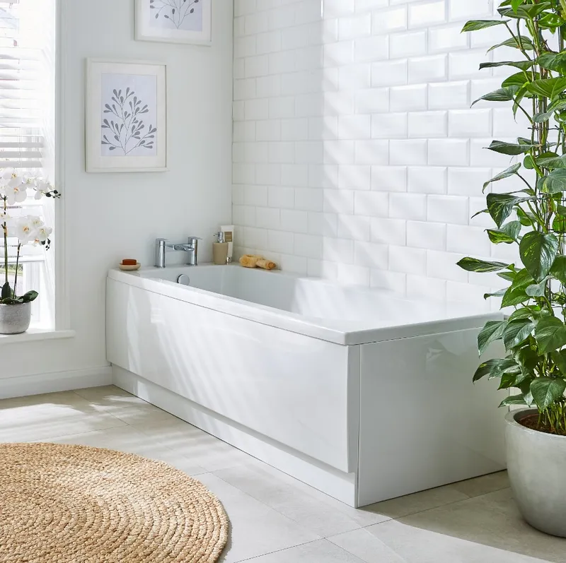 Proton 1600x700mm Single Ended Contract Bath with legs in White Gloss
